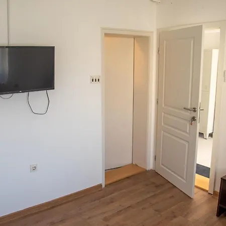 Kuca Aleksic Apartment *