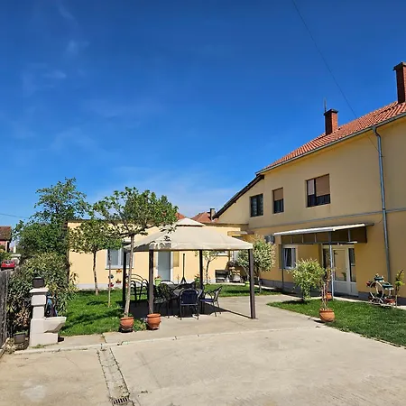 Kuca Aleksic Apartment *