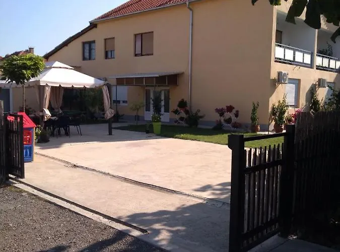 Kuca Aleksic Апартаменты