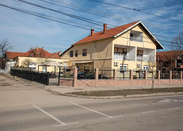 Kuca Aleksic * Ниш